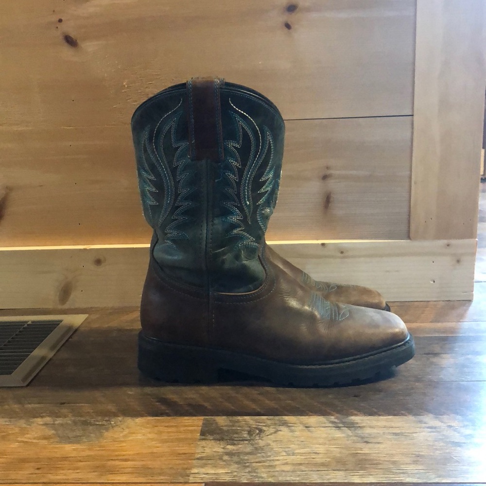 Size 8.5 D JB Dillow Boots Like New